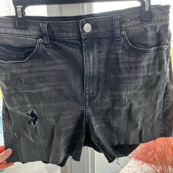Custom made jean shorts - Picture 2 of 2